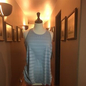 Athleta workout shirt